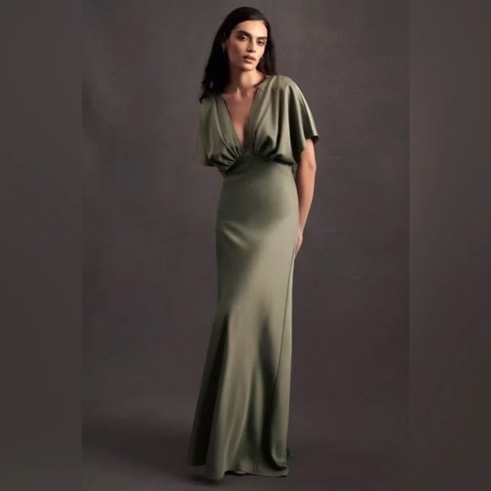 BHLDN Leila Deep-V Flutter-Sleeve Satin A-Line Gown (Color Forest / Size 4)